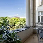 Rentplanet - Podwale Apartment