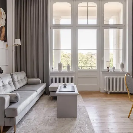 Rentplanet - Podwale * Vratislav