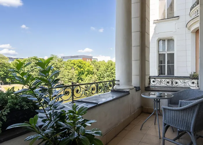 Rentplanet - Podwale Διαμέρισμα